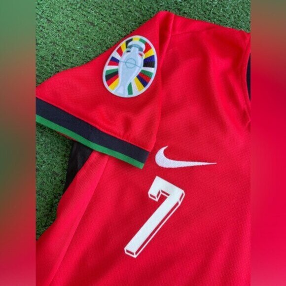 2024 Portugal youth soccer jersey Ronaldo kids CR7 - Picture 3 of 10